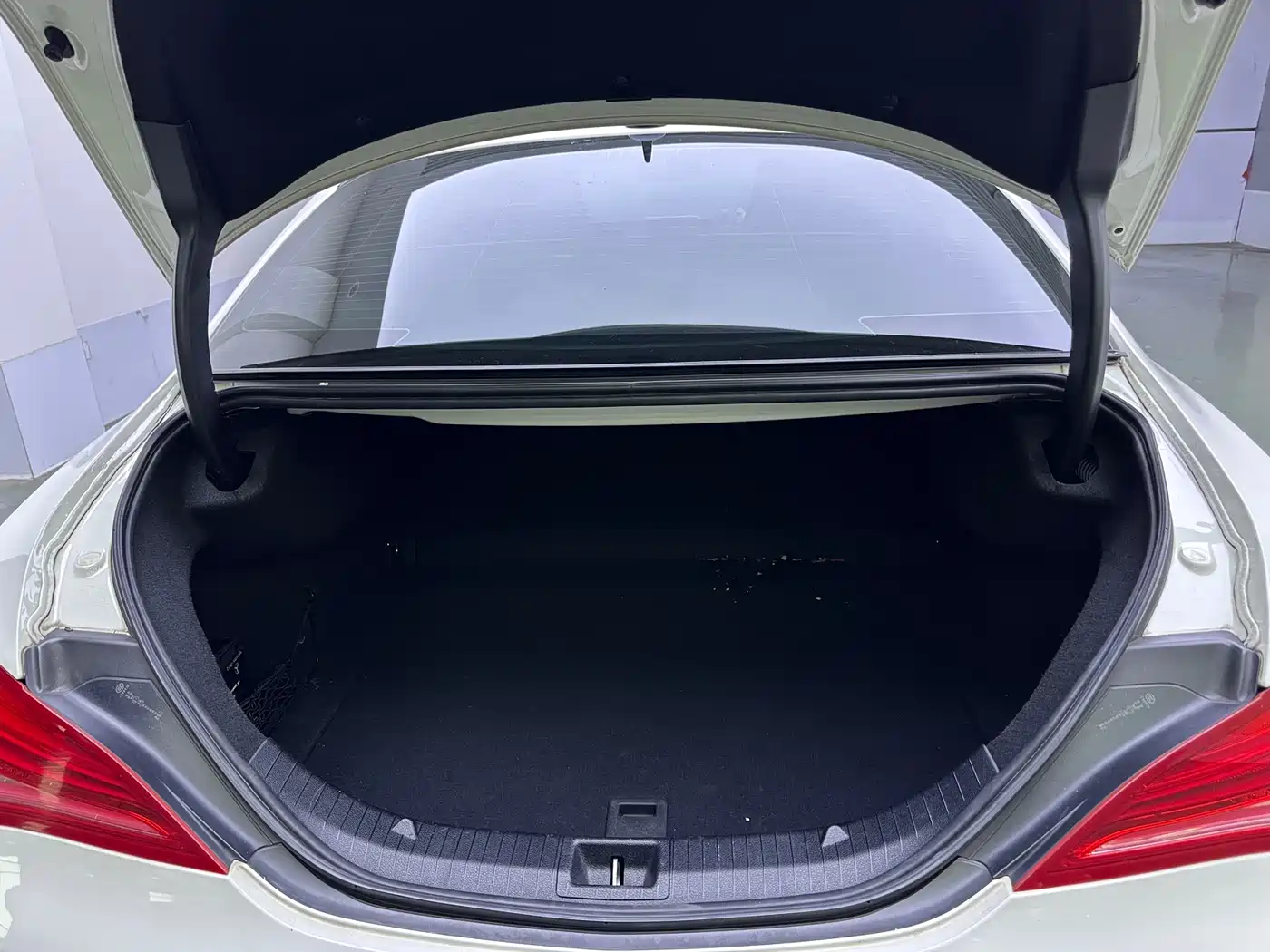 Mercedes-Benz CLA (Import) 2015 CLA 200 фото 14