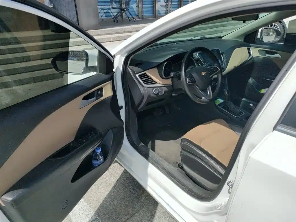 Chevrolet Monza 2020 320 Auto Joy Edition фото 14