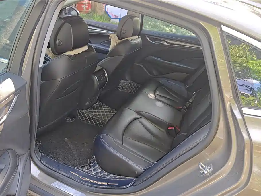 Buick LaCrosse 2019 28T Luxury Edition фото 11