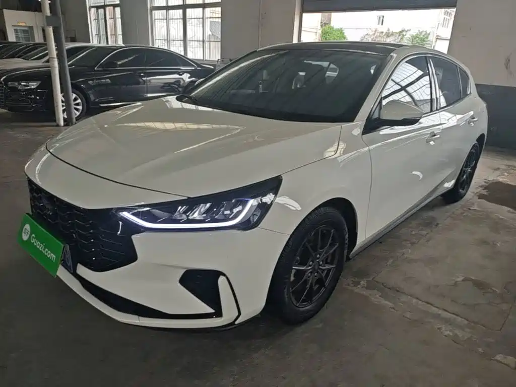 Ford Focus 2023 2022 Hatchback EcoBoost 180 Auto Speed Edition