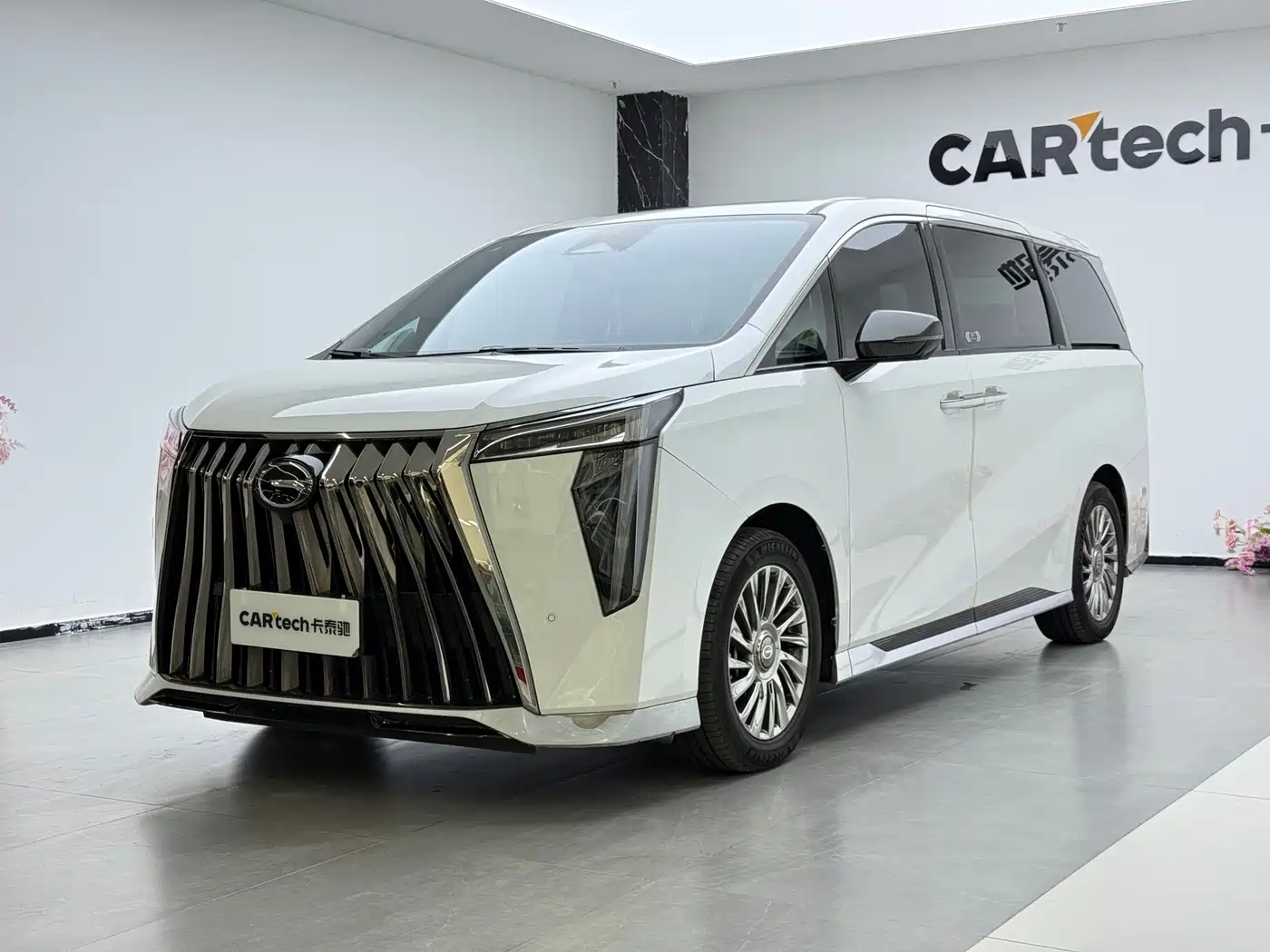 GAC Trumpchi Trumpchi M8 2023 Model Master Series 400T Flagship Edition