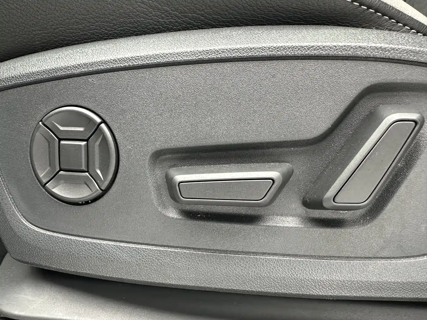 Audi Q3 2022 35 TFSI Fashion Dynamic фото 13