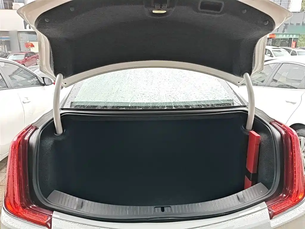 Cadillac XTS 2018 28T Technology фото 19