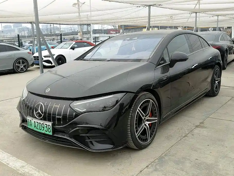 MERCEDES-BENZ EQE AMG