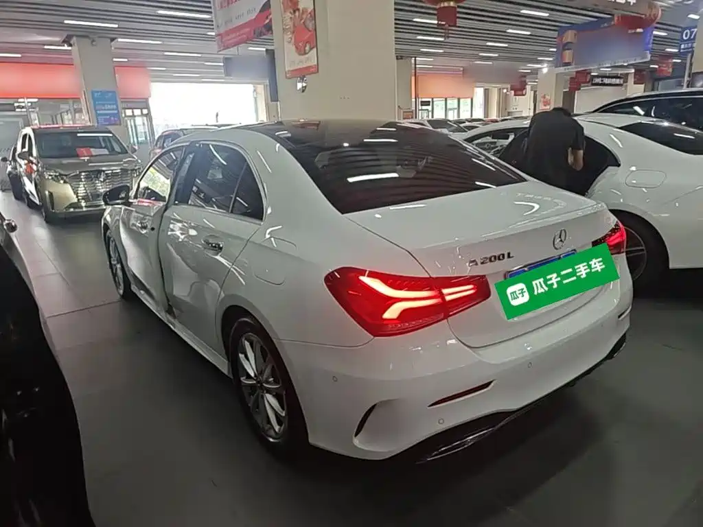 MERCEDES-BENZ CLASS A