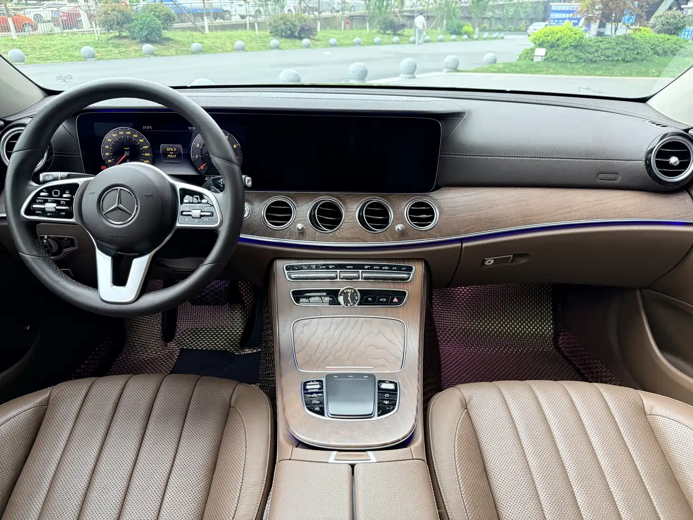 Mercedes-Benz E-Class 2020 Facelift E 300 L Exclusive фото 16