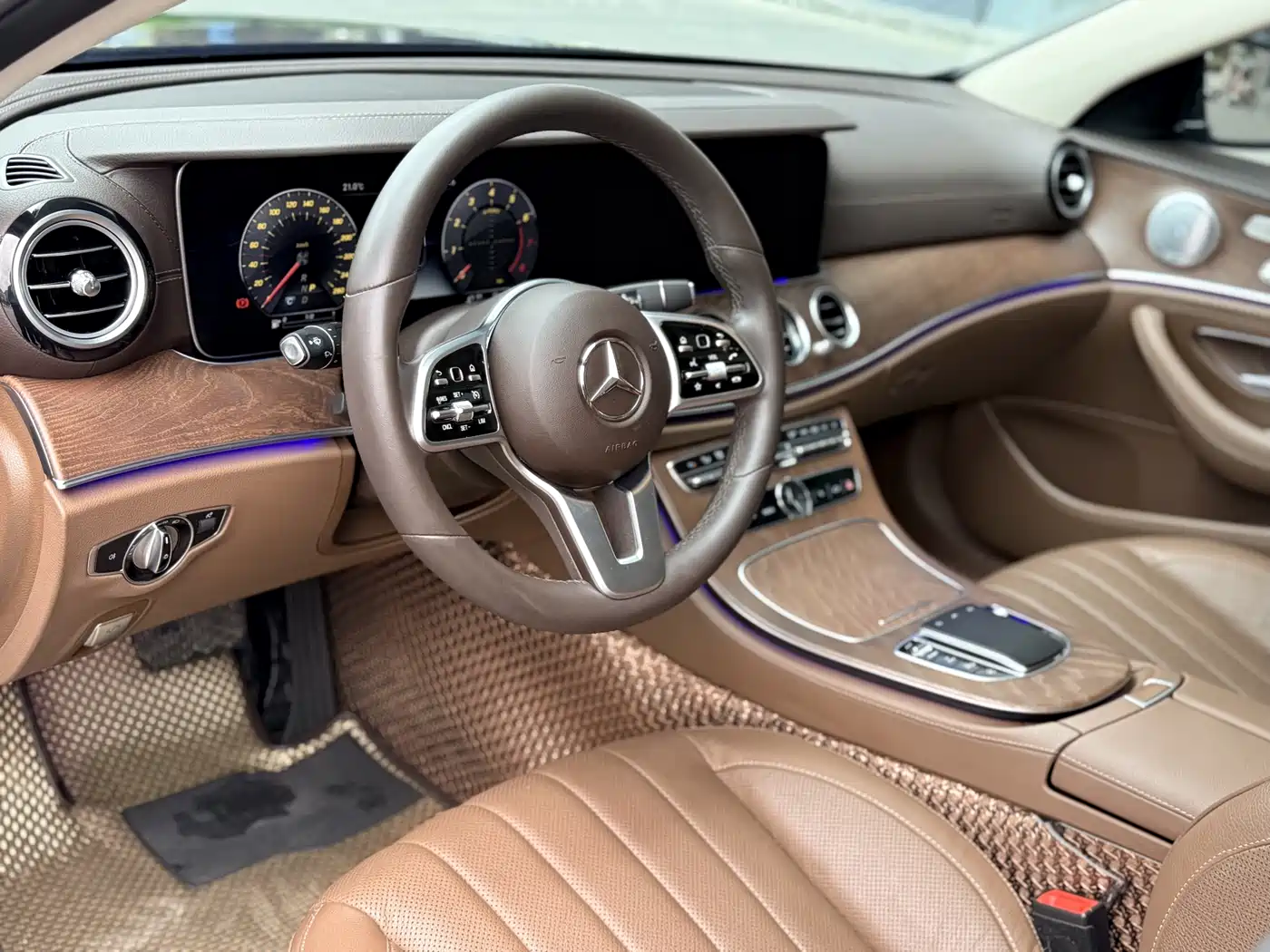 Mercedes-Benz E-Class 2020 Facelift E 300 L Exclusive фото 12