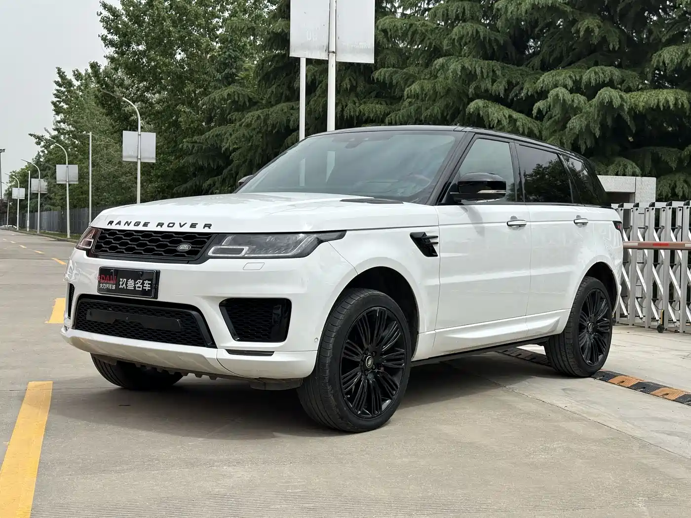 Land Rover Range Rover Sport 2018 3.0 SC V6 Fashion Genesis DYNAMIC