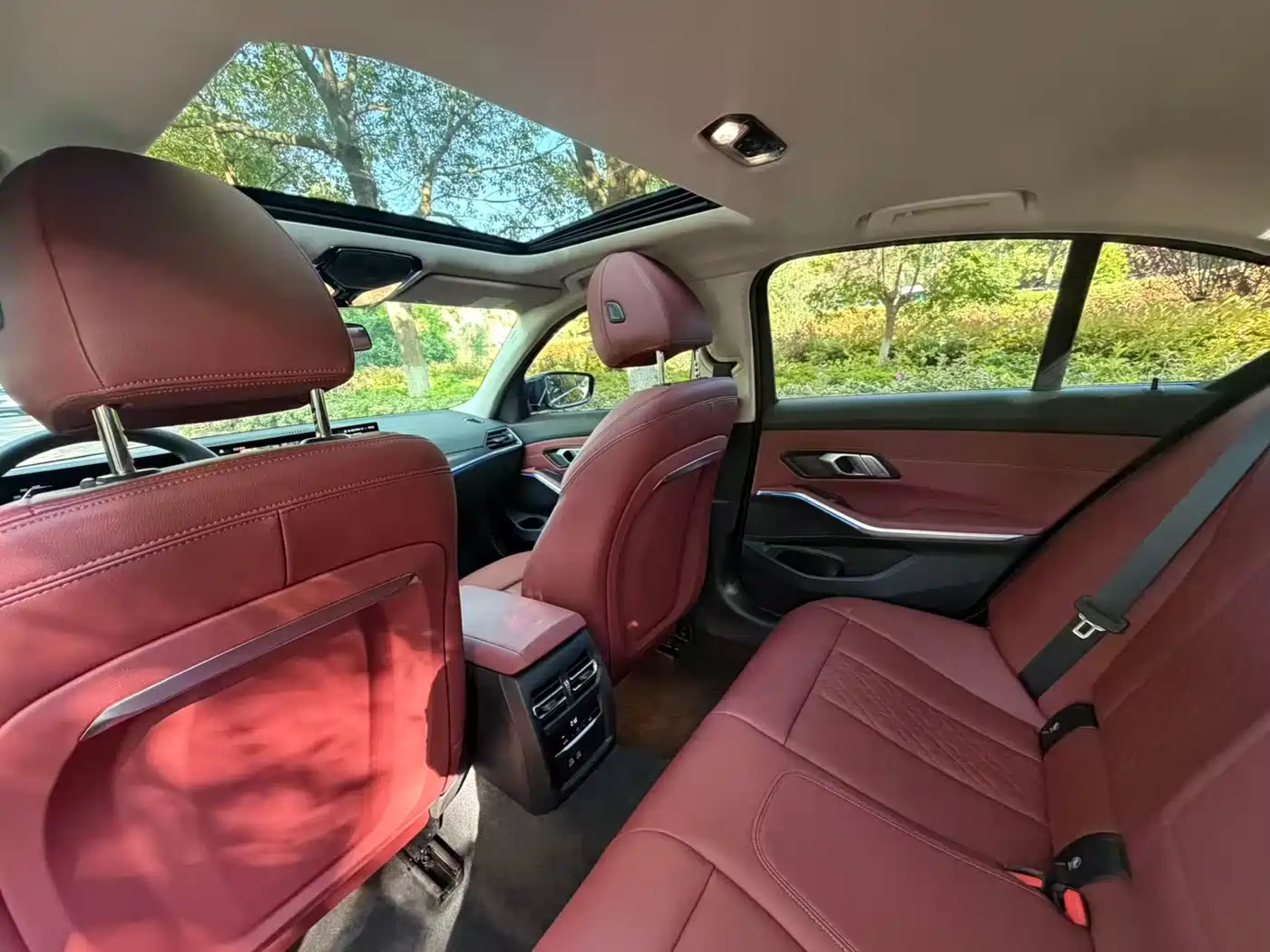 BMW 3 Series 2023 325i M Sport Package фото 6