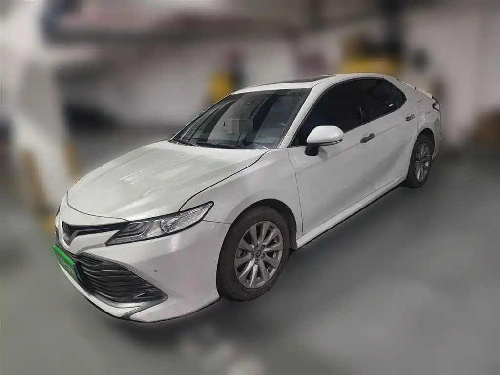 Toyota Camry 2018 2.0G Luxury Edition