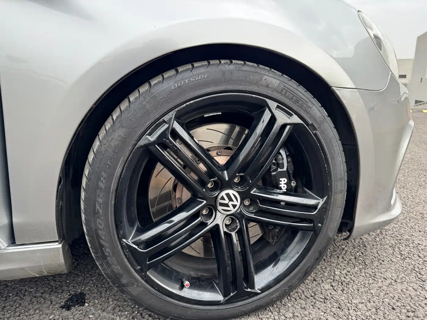 Volkswagen Golf (Import) 2011 2.0TSI R фото 17