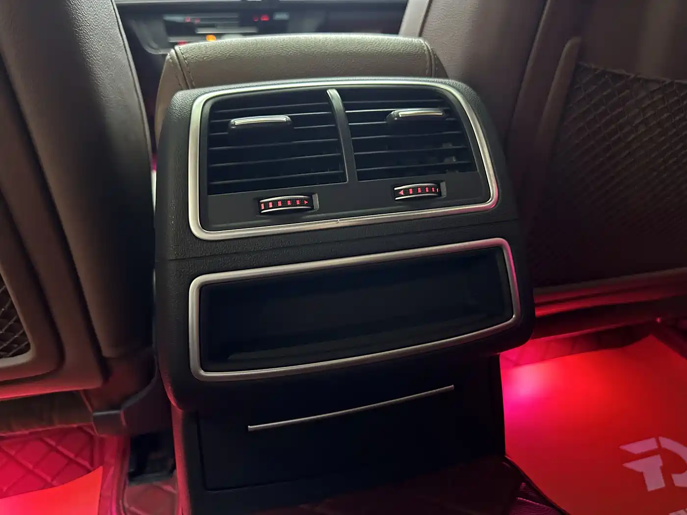 Audi A6L 2017 30 FSI Technology фото 25