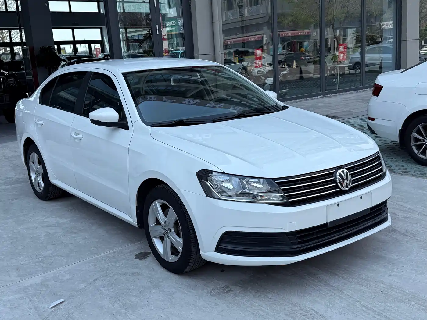 Volkswagen Lavida 2018 Classic 1.5L Automatic Trend China VI фото 6