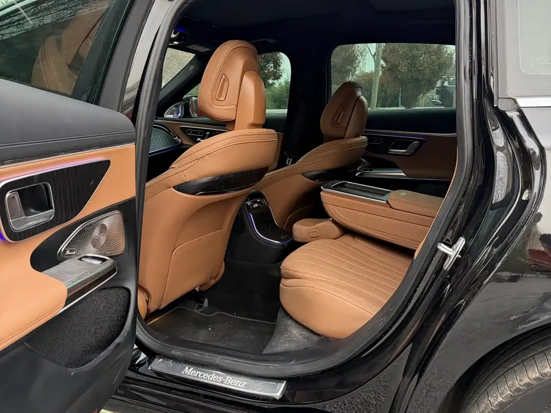 Mercedes-Benz E-Class 2024 E 300 L Fashion фото 5