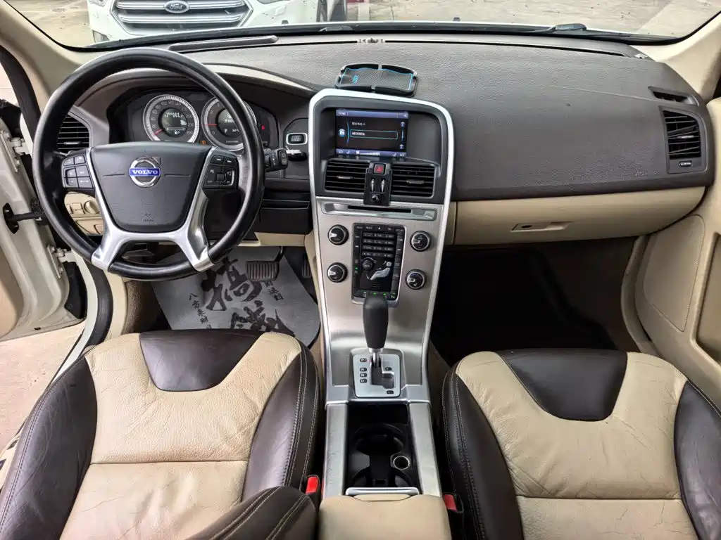 Фото 13 - Volvo XC60 (Import)