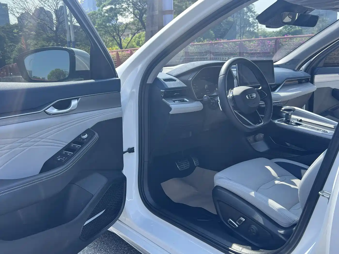 GEELY XINGRUI