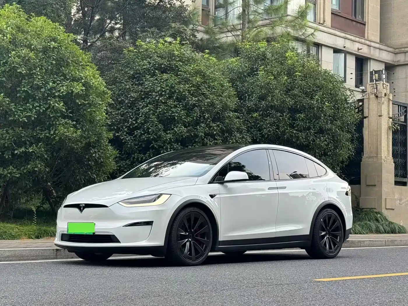 Tesla Model X 2024 2023 Dual Motor All-Wheel Drive Edition
