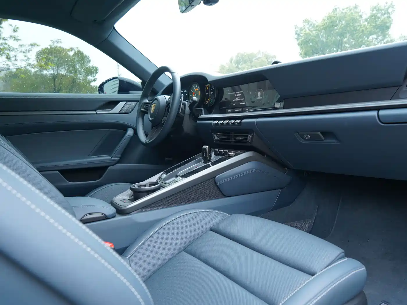 Porsche 911 2023 Carrera 3.0T фото 6
