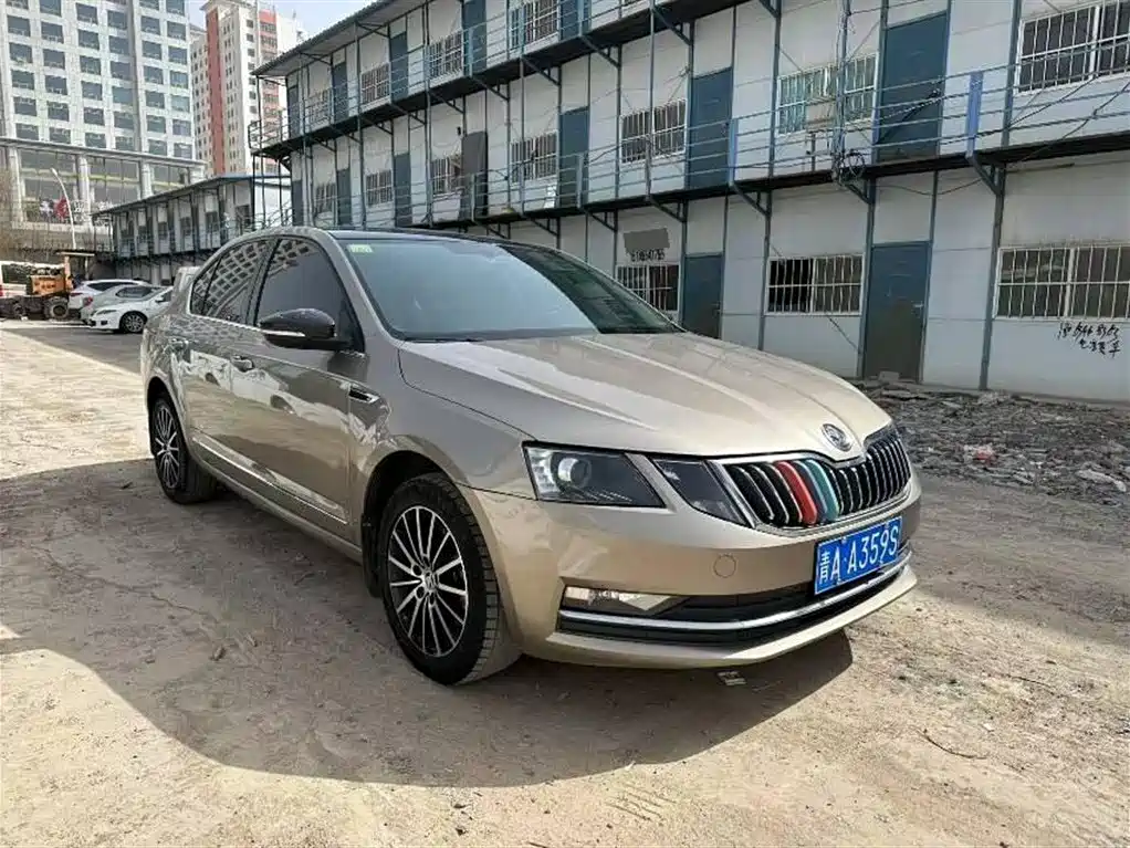 SKODA OCTAVIA