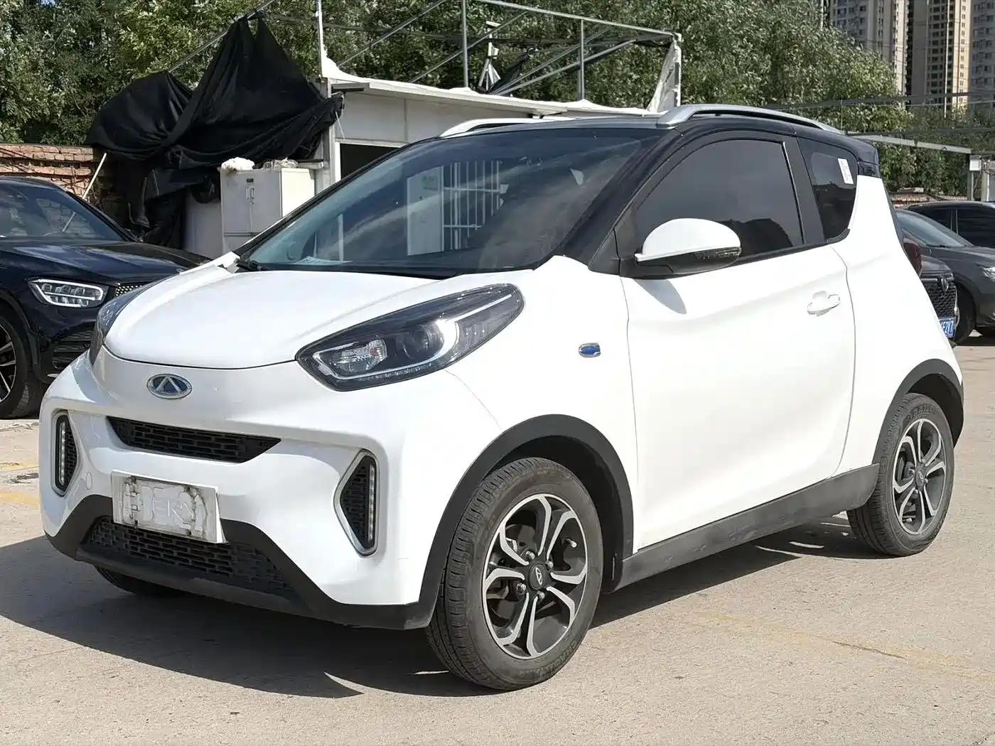 QQ New Energy Little Ant 2021 200K Fans Edition Talent Version (LFP Battery 301km)