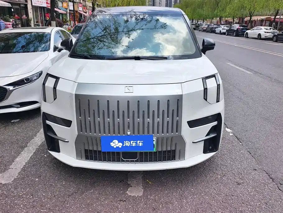 ZEEKR EXTREME KRYPTON 009