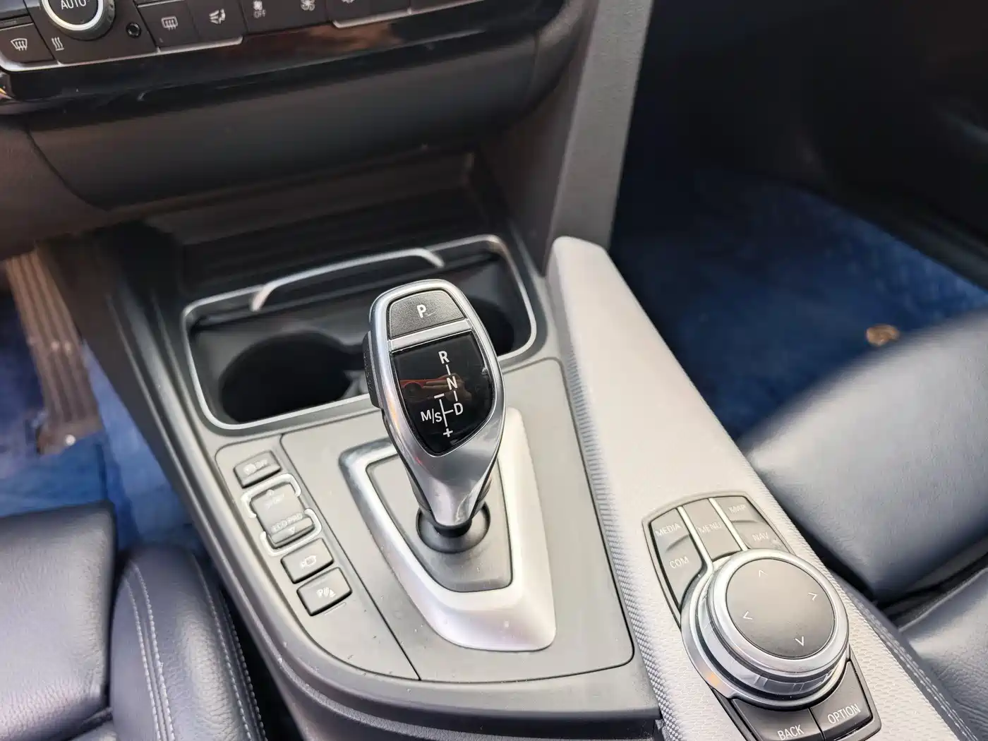 BMW 4 Series 2017 425i Convertible M Sport Package фото 8