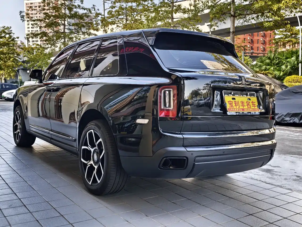 ROLLS-ROYCE CULLINAN