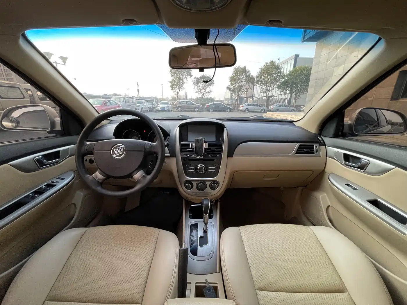 Buick Excelle 2013 1.5L Automatic Classic фото 8