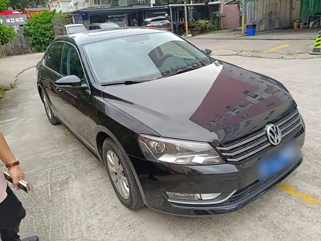 Фото 4 - Volkswagen Passat