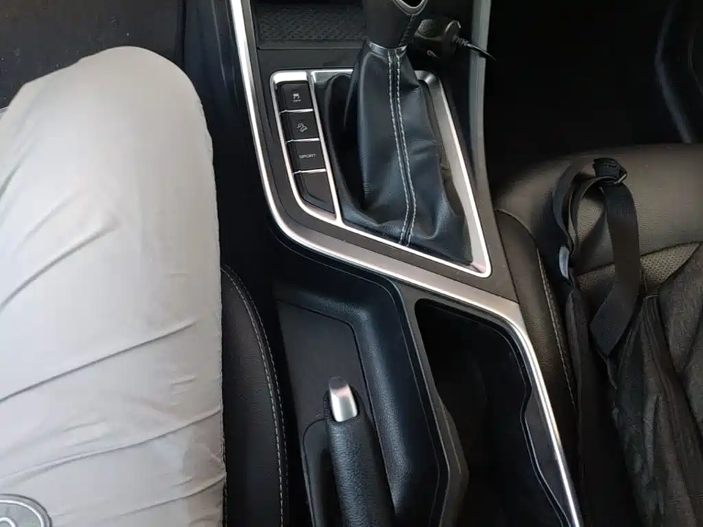 Geely Vision X3 2021 2020 1.5L CVT Elite