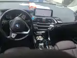 Фото 12 - BMW iX3