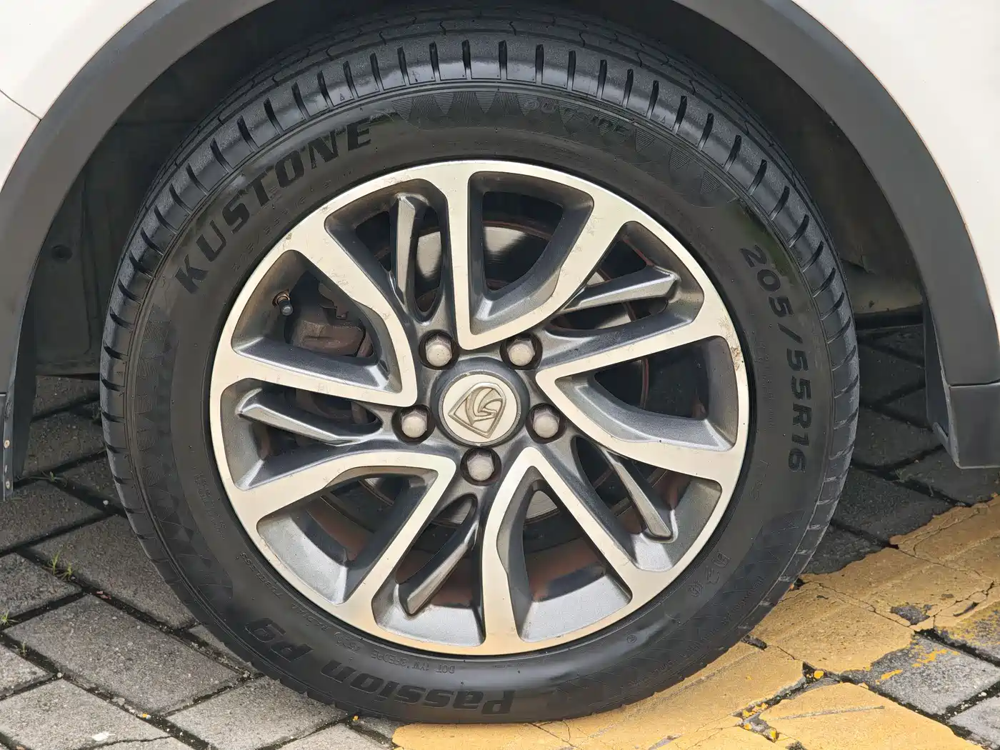 Baojun 730 2019 2019 1.5T CVT Fashion 7-Seater China V