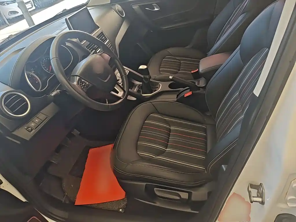 Besturn X40 2017 2017 1.6L Manual Luxury