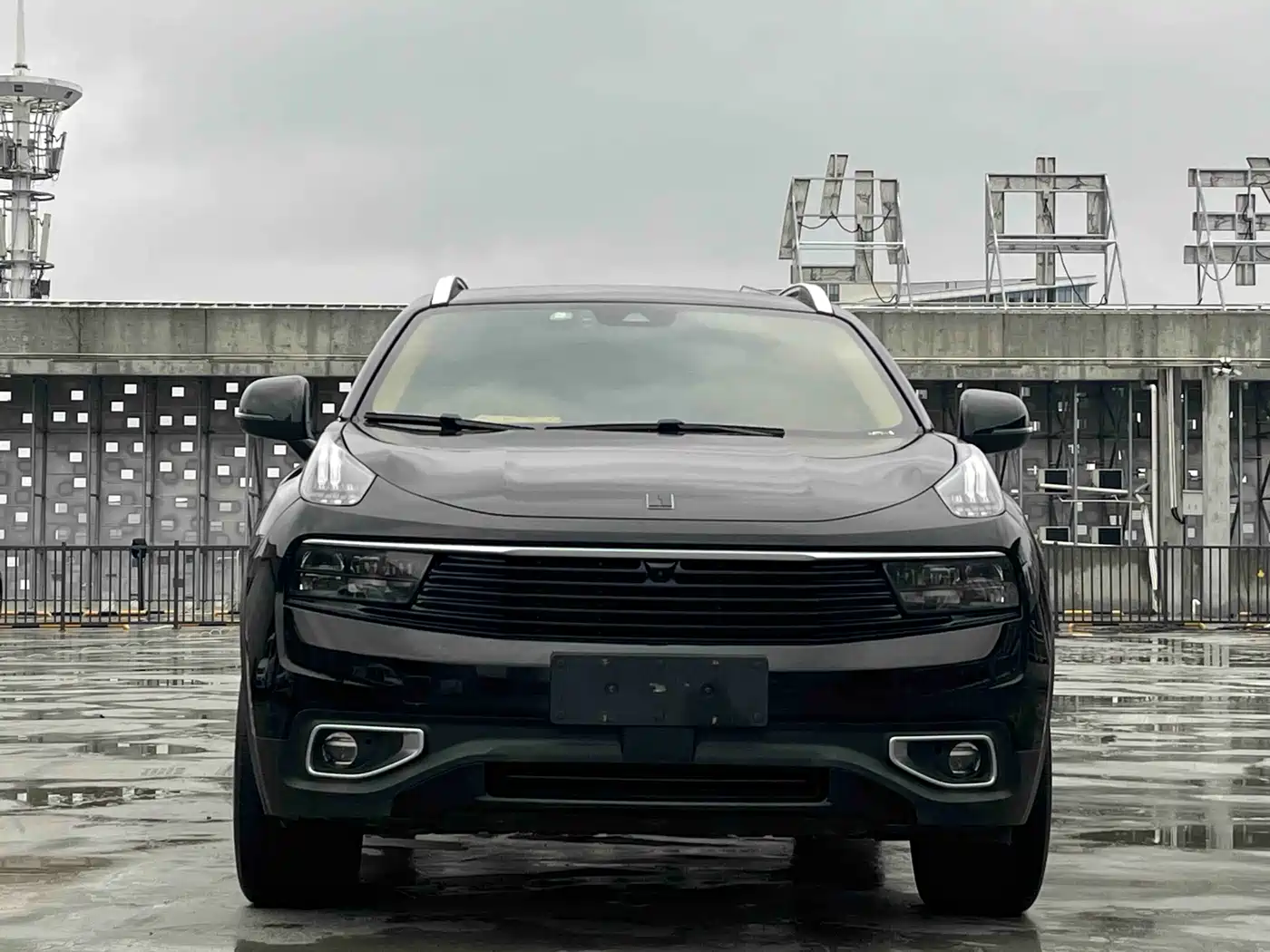 Lynk & Co 01 2017 2.0T 2WD Pro Version фото 2