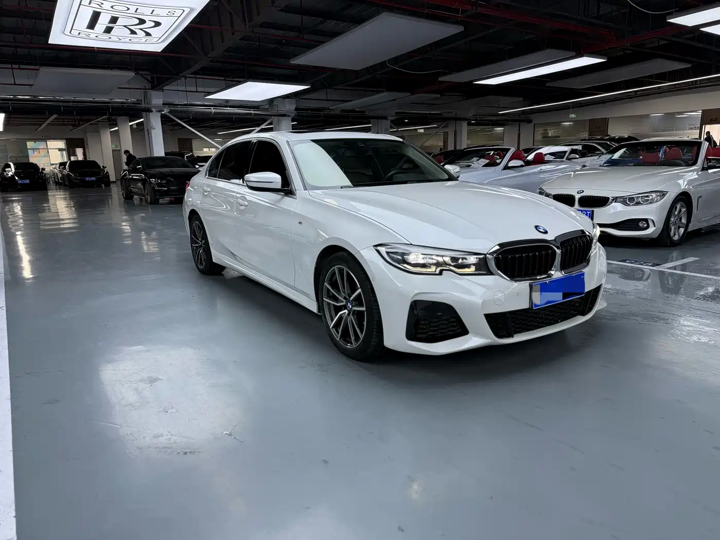 BMW 3 Series 2020 325Li M Sport Package фото 3
