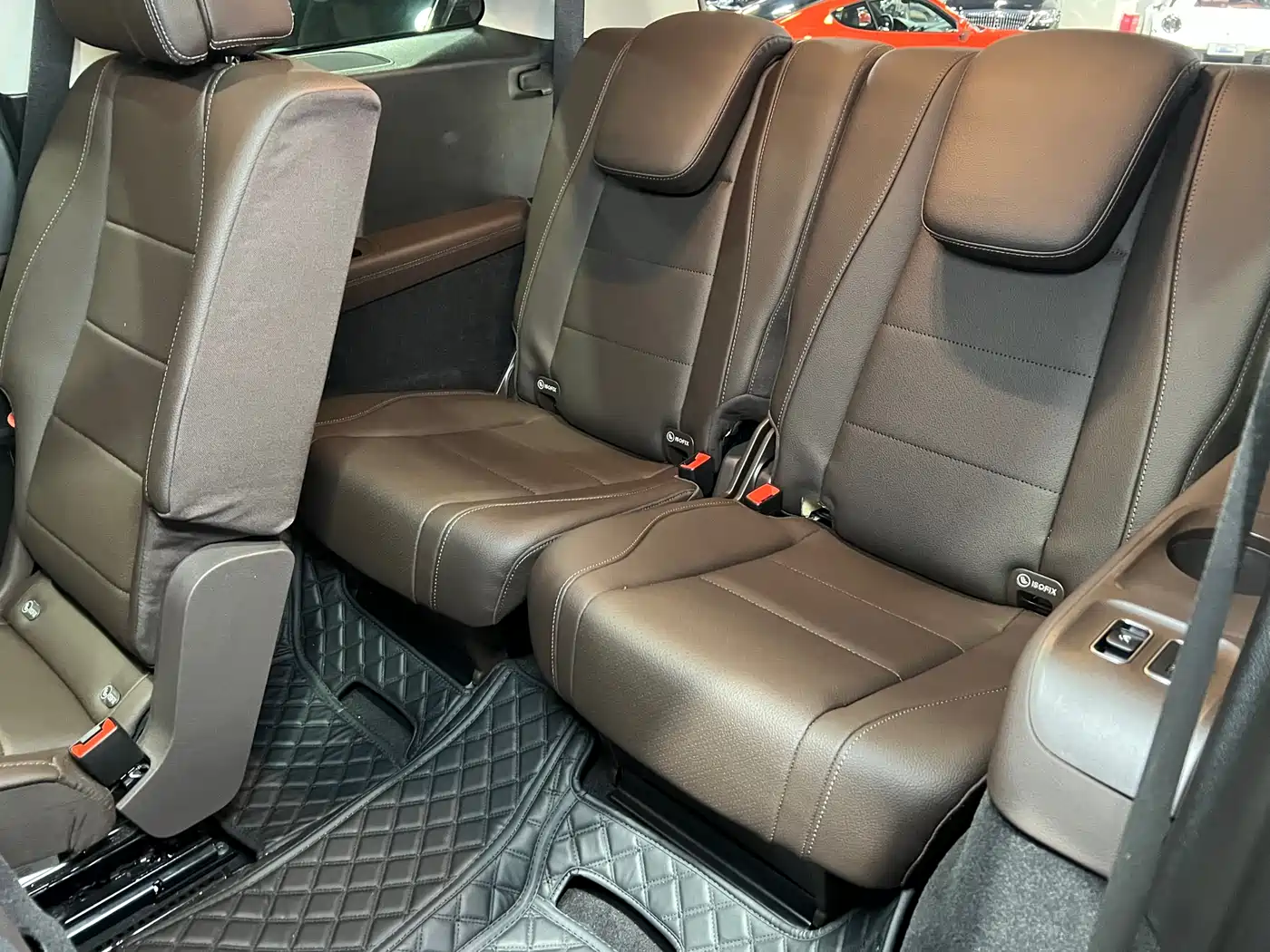 Mercedes-Benz GLS 2023 Second Facelift GLS 450 4MATIC Fashion фото 28