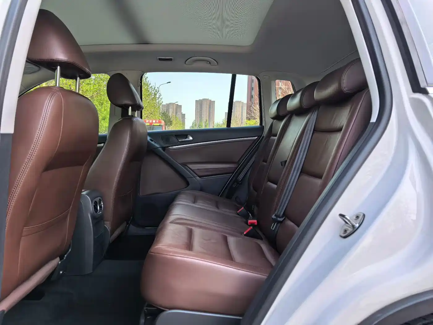 Volkswagen Tiguan 2015 1.8TSI Automatic 2WD Highline фото 8