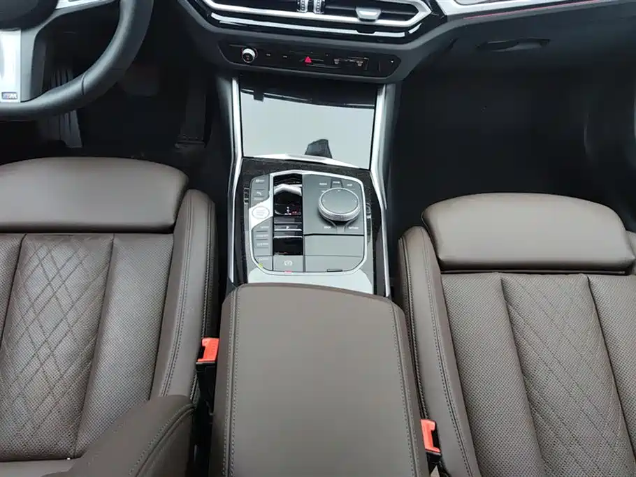 BMW 3 Series 2024 325Li M Sport Package фото 16