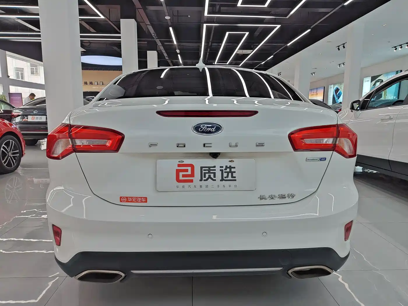 FORD FOX