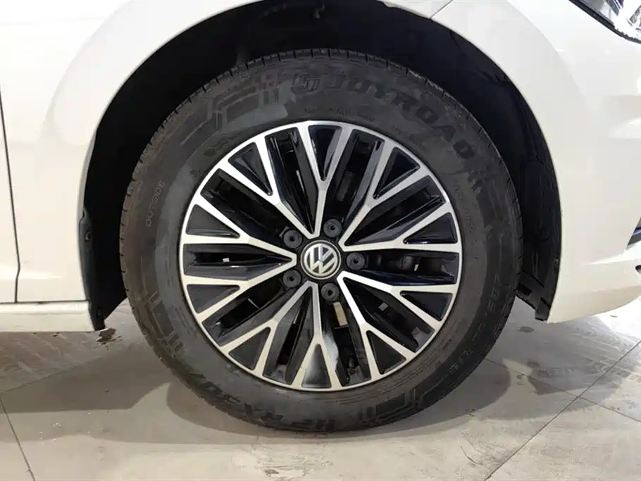 Volkswagen Sagitar 2021 200TSI DSG Comfort Smart Edition фото 6