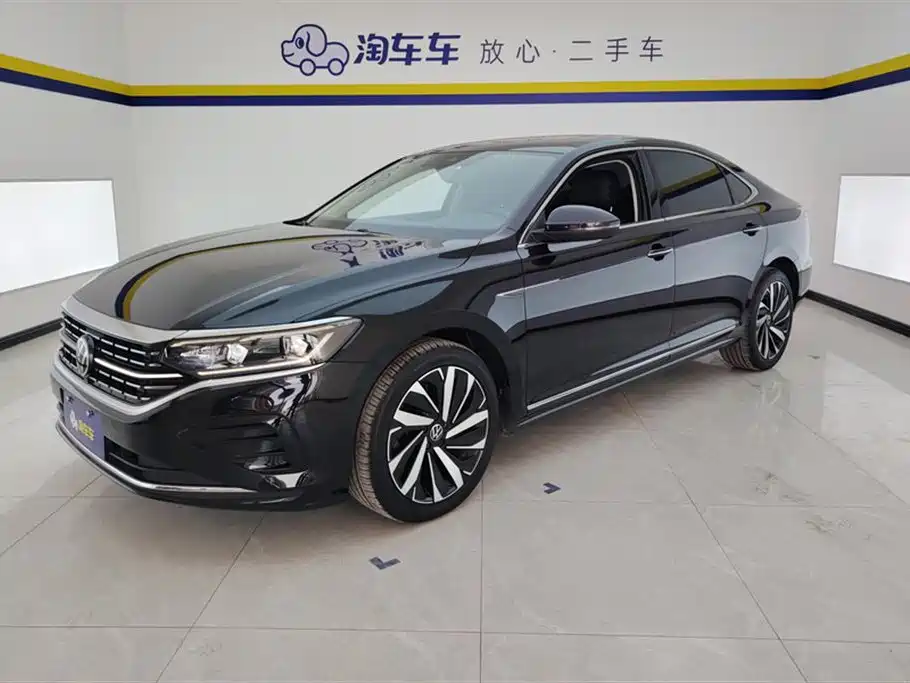 Volkswagen Passat 2022 330TSI Luxury Edition