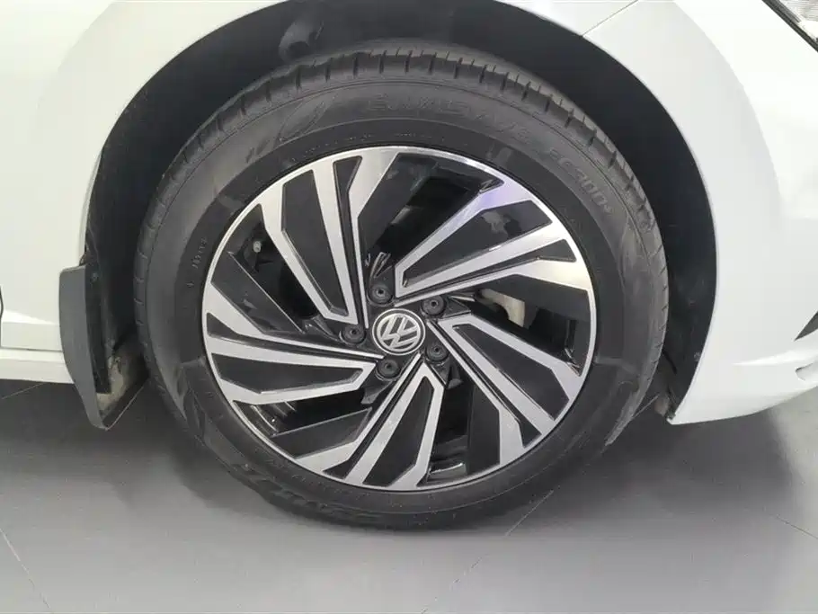Volkswagen Sagitar 2022 280TSI DSG Surpassing Edition фото 6