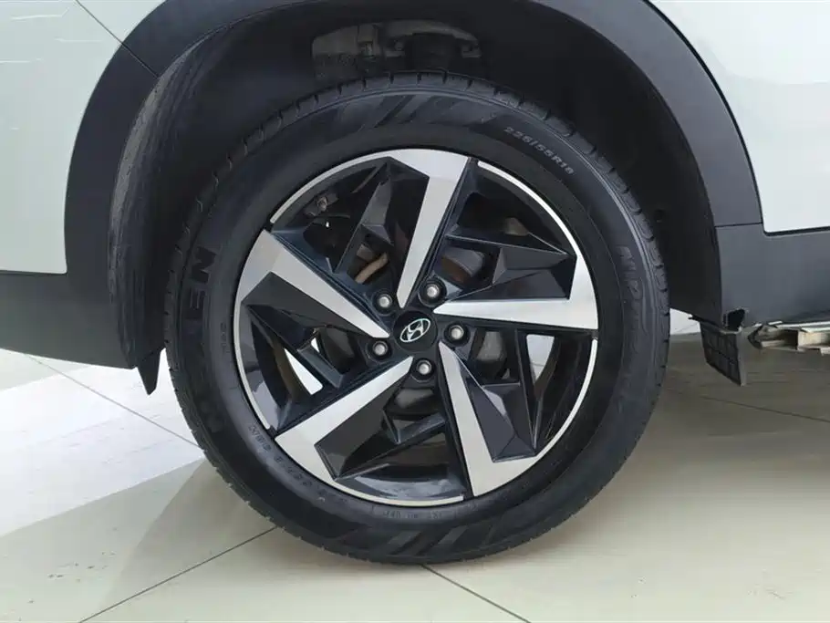 Hyundai Beijing Hyundai ix35 2021 2.0L Automatic 2WD GLS Leading Edition фото 6