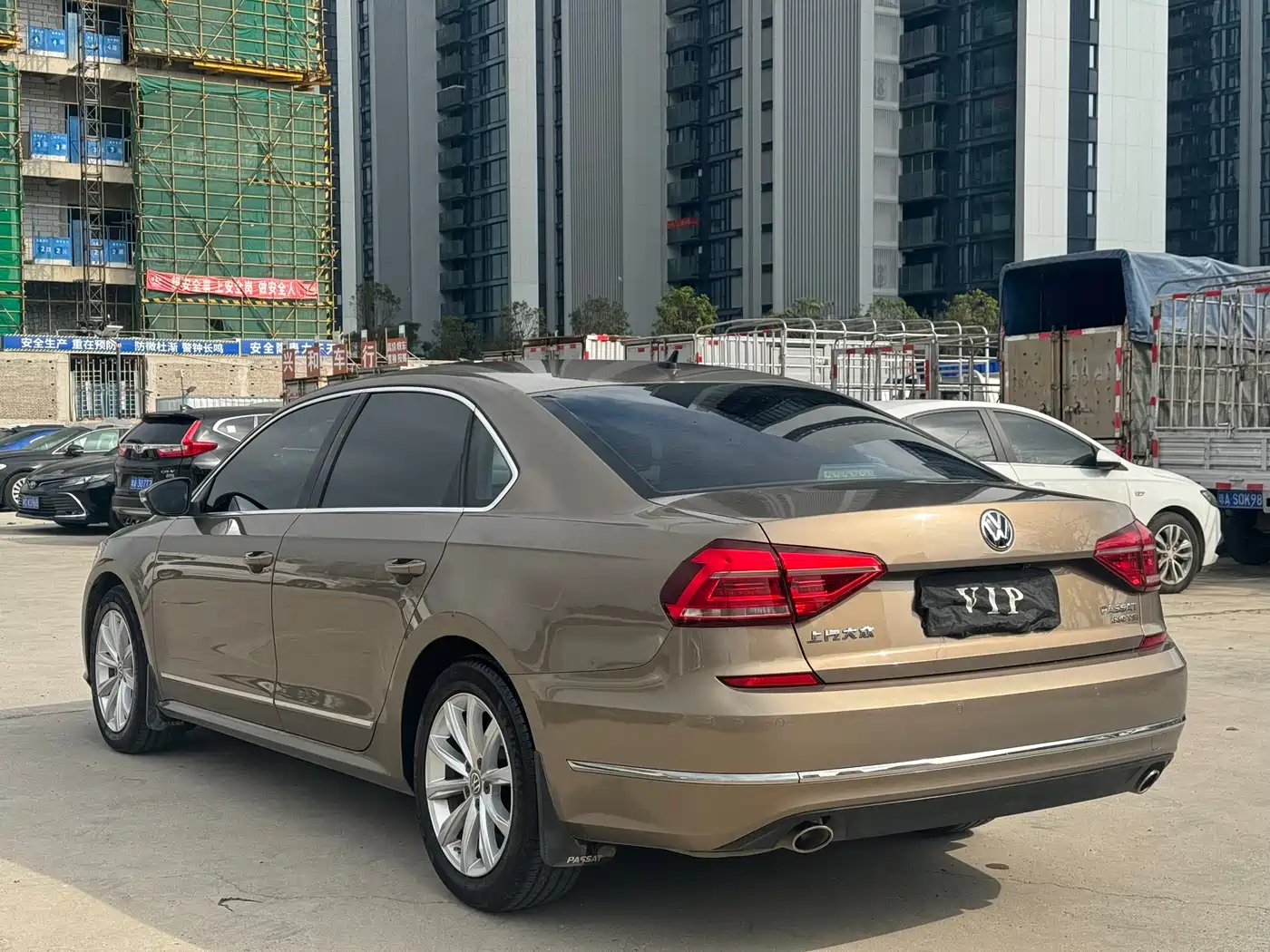 Volkswagen Passat 2017 330TSI DSG Prestige фото 7