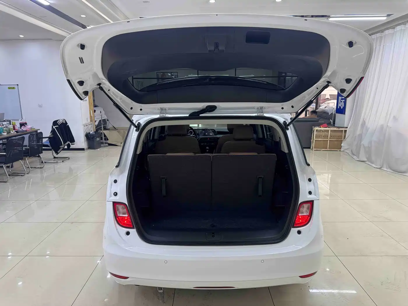 Buick GL6 2021 323T Mild Hybrid Connected Luxury фото 20