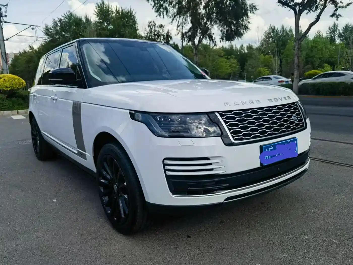 LAND ROVER RANGE ROVER