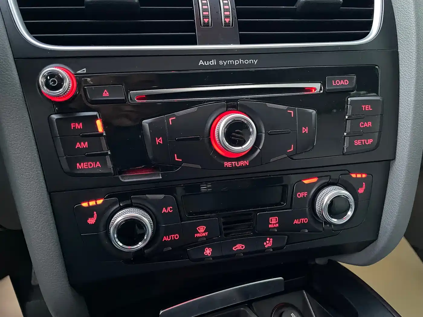 Audi A4L 2015 35 TFSI Auto Comfort фото 10
