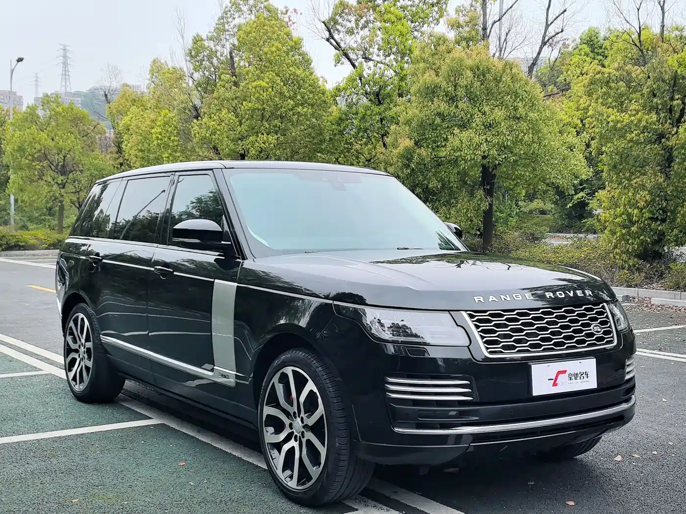 LAND ROVER RANGE ROVER