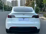 Фото 14 - Tesla Model Y