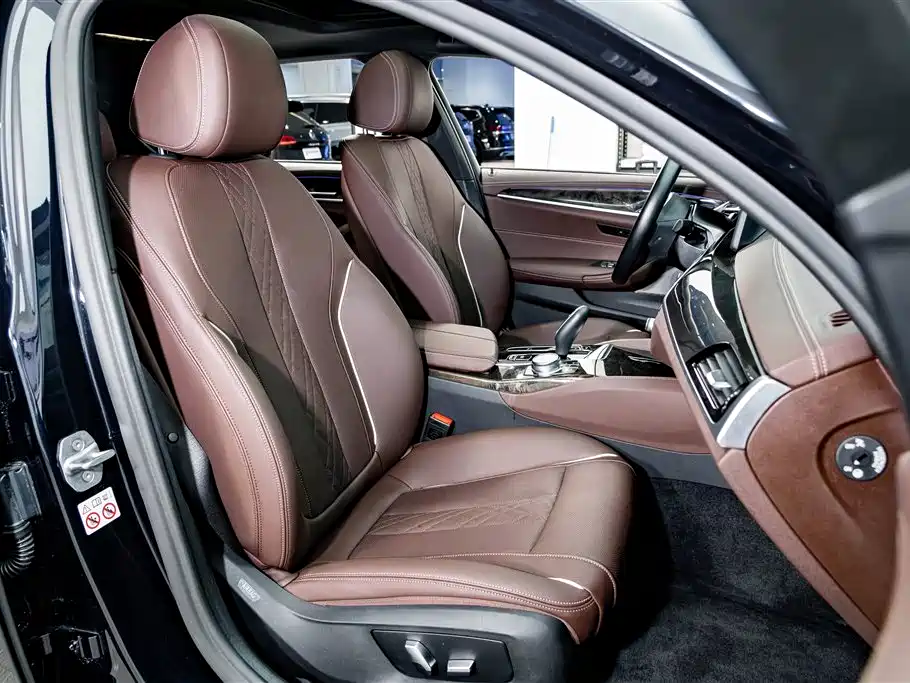 BMW 5 Series 2022 Facelift 525Li M Sport Package фото 19